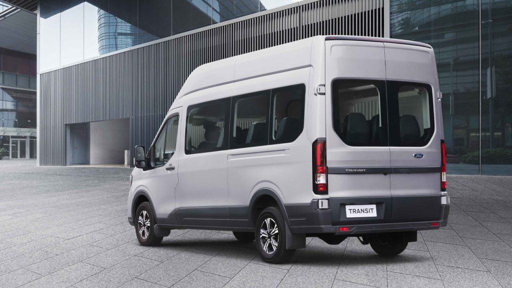 bảng giá xe ford transit 2025 tại quảng trị